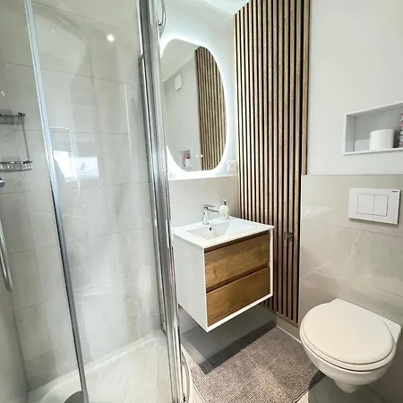 Helios Appartement *