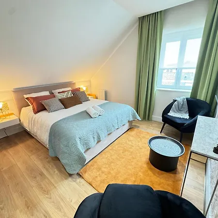 Helios Appartement *